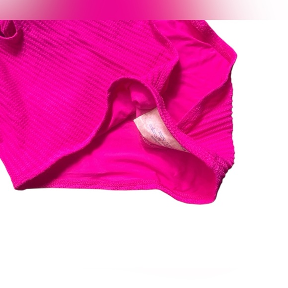 BECCA Line in sand Pink Cut Out Textured One Piece Swimsuit Size Large NWT - Picture 7 of 8